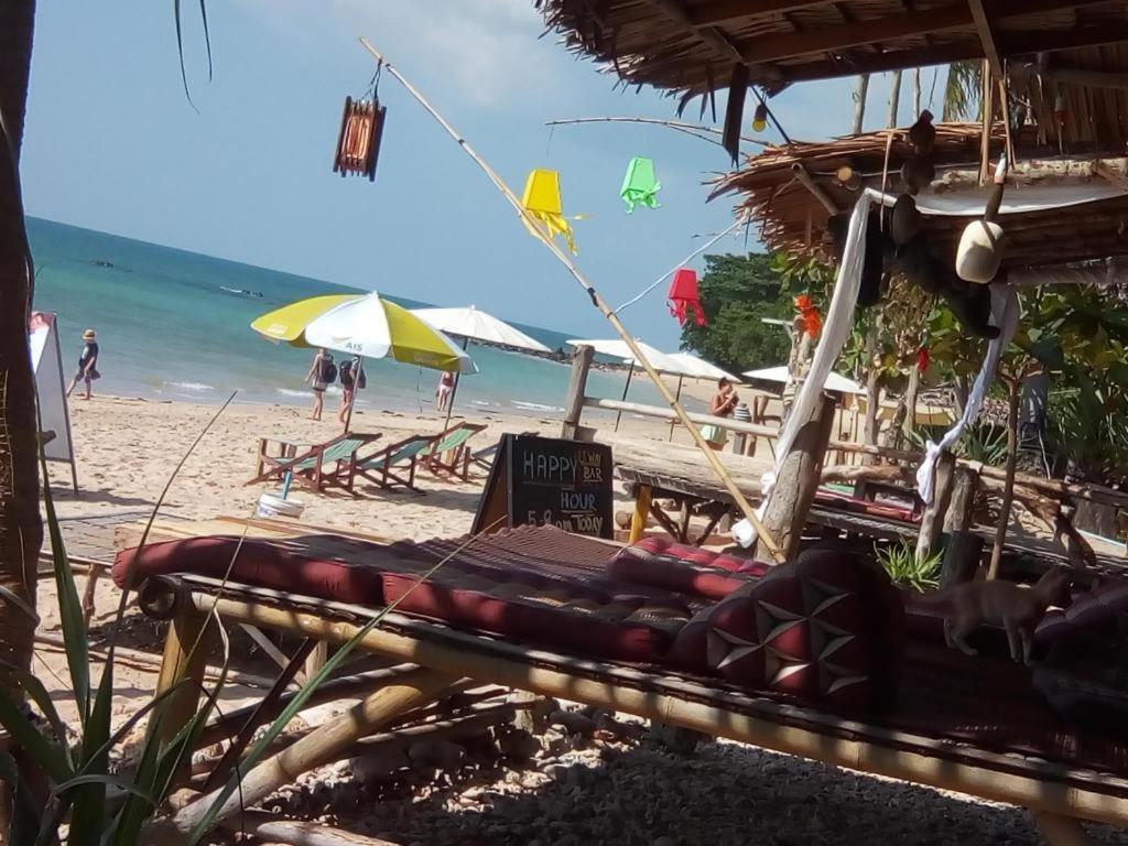 Relax Beach House Ko Lanta Exteriör bild