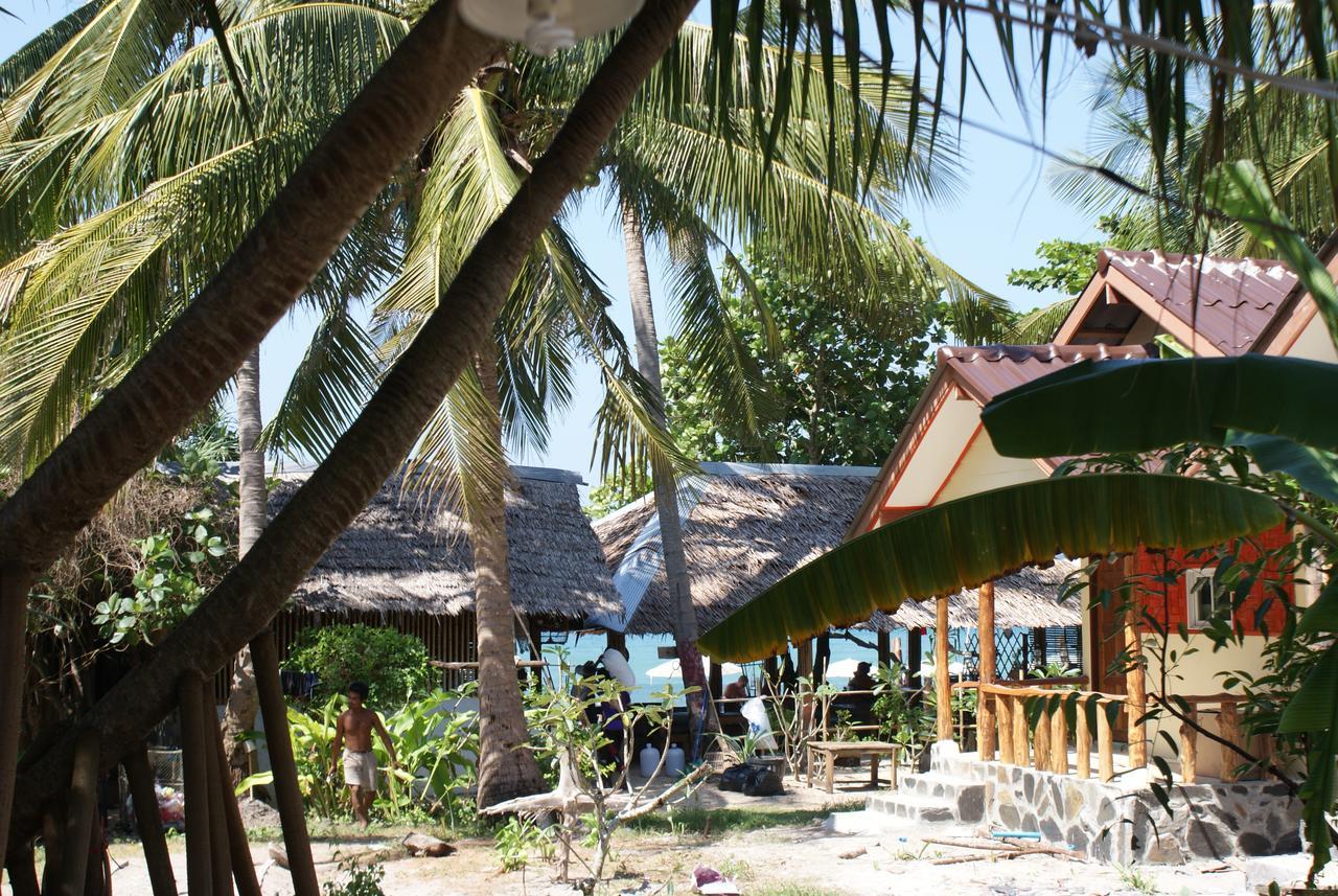 Relax Beach House Ko Lanta Exteriör bild