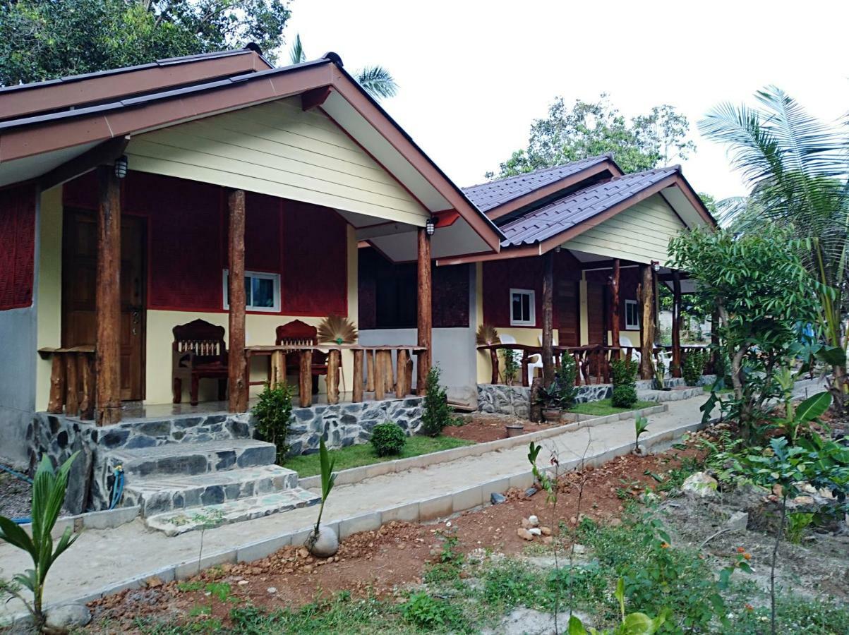 Relax Beach House Ko Lanta Exteriör bild